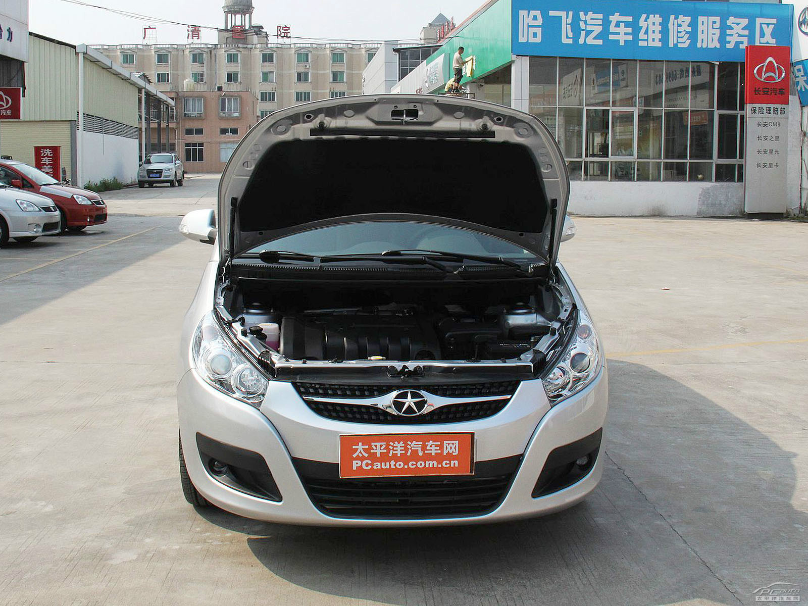 瑞風(fēng)M2細(xì)節(jié)高清大圖