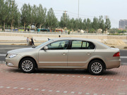 2012款 2.0TSI AT 尊雅版 2012款 2.0TSI AT 尊雅版