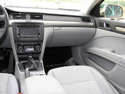 2012款 2.0TSI AT 尊雅版 2012款 2.0TSI AT 尊雅版