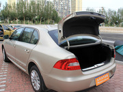 2012款 2.0TSI AT 尊雅版 2012款 2.0TSI AT 尊雅版