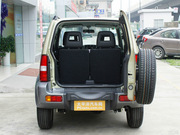 2011款 1.3L AT 雙色版 2011款 1.3L AT 雙色版