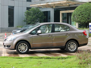 2011款 1.8L AT 豪華型 2011款 1.8L AT 豪華型