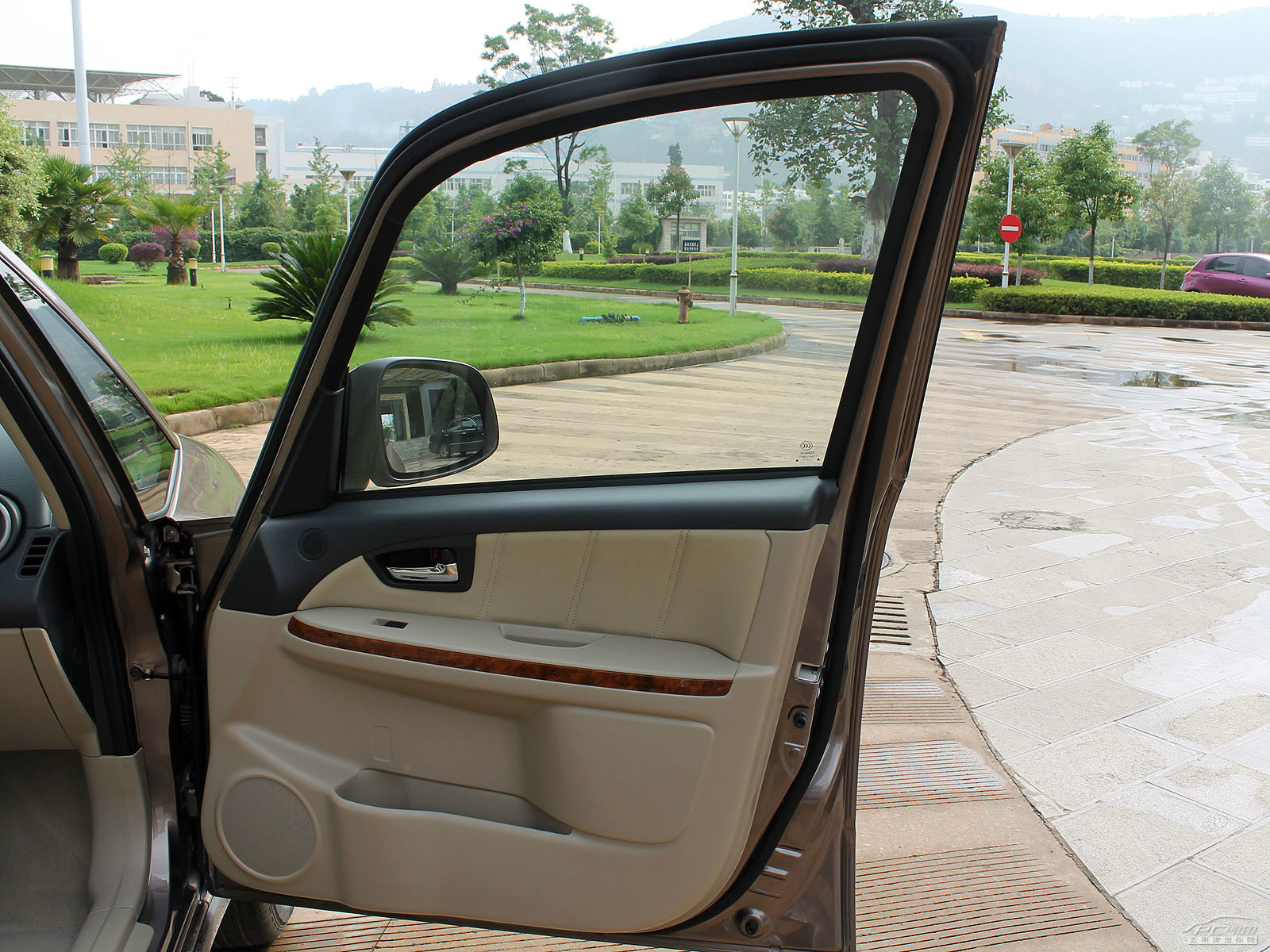 天語·尚悅內飾高清大圖