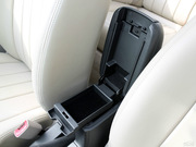 2011款 1.8L AT 豪華型 2011款 1.8L AT 豪華型