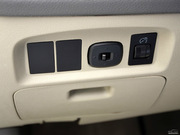 2012款 1.8L MT 宜商舒適型 5座 2012款 1.8L MT 宜商舒適型 5座