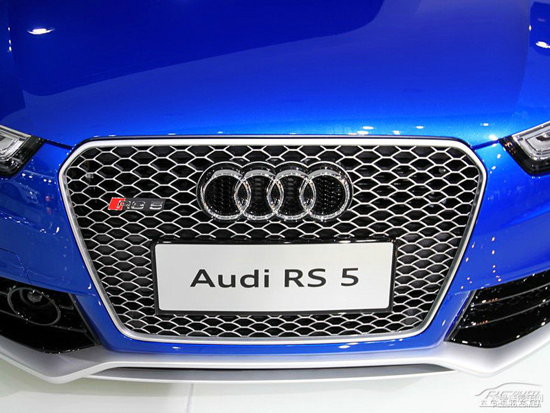 圣邦藍奧迪RS 5車頭外觀圖片