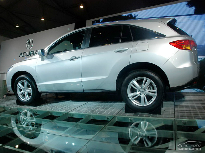 謳歌RDX(進(jìn)口)外觀高清大圖