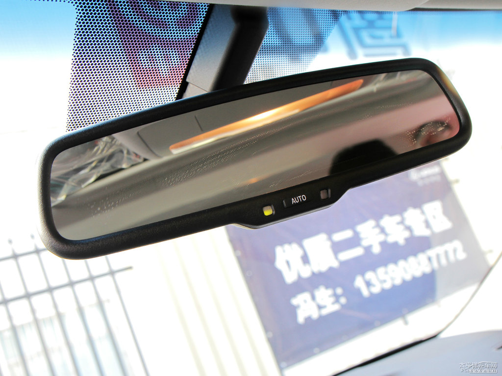 深棕云母金屬色雷克薩斯ES車廂內(nèi)飾圖片