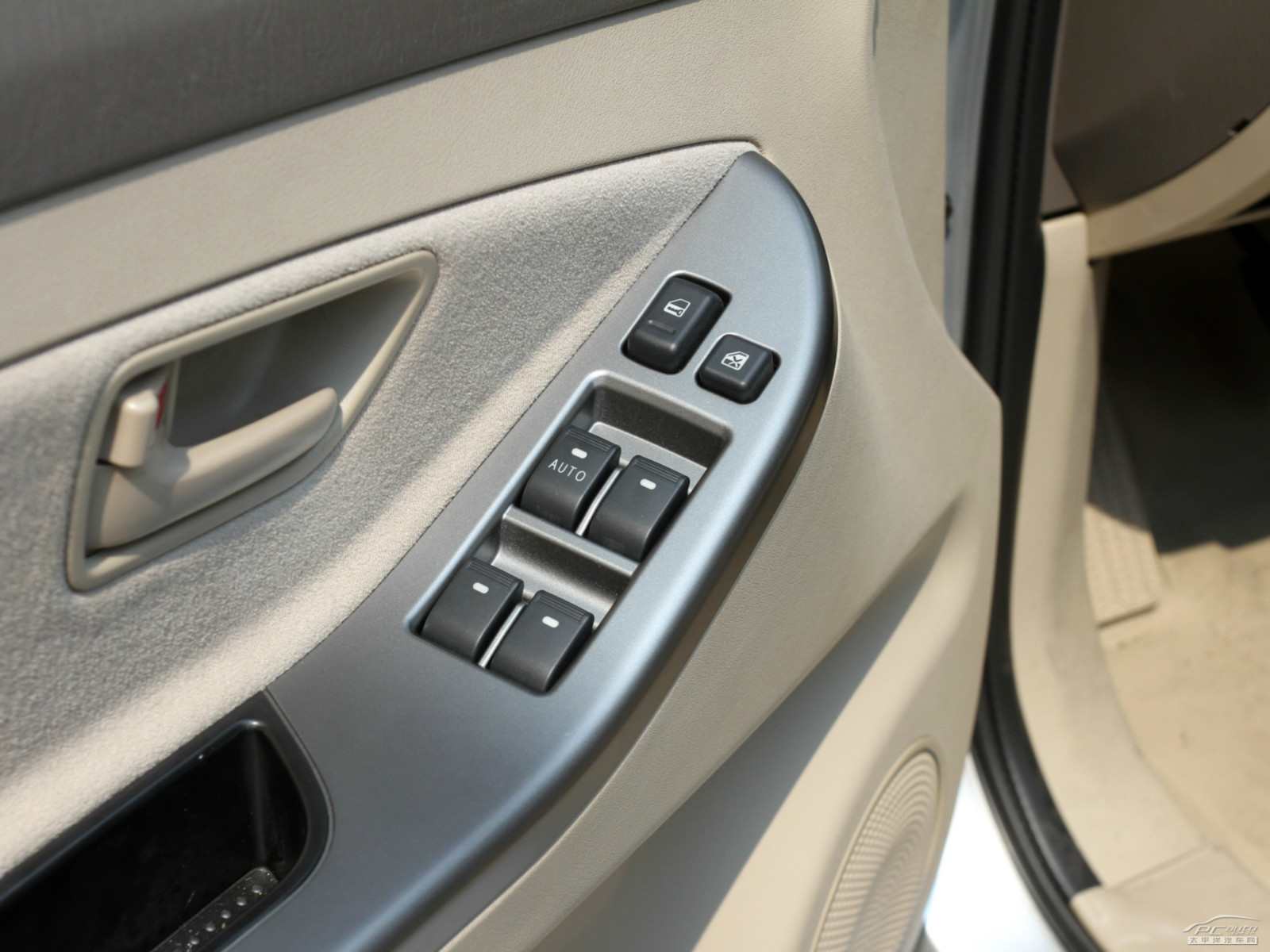 域虎7內(nèi)飾高清大圖