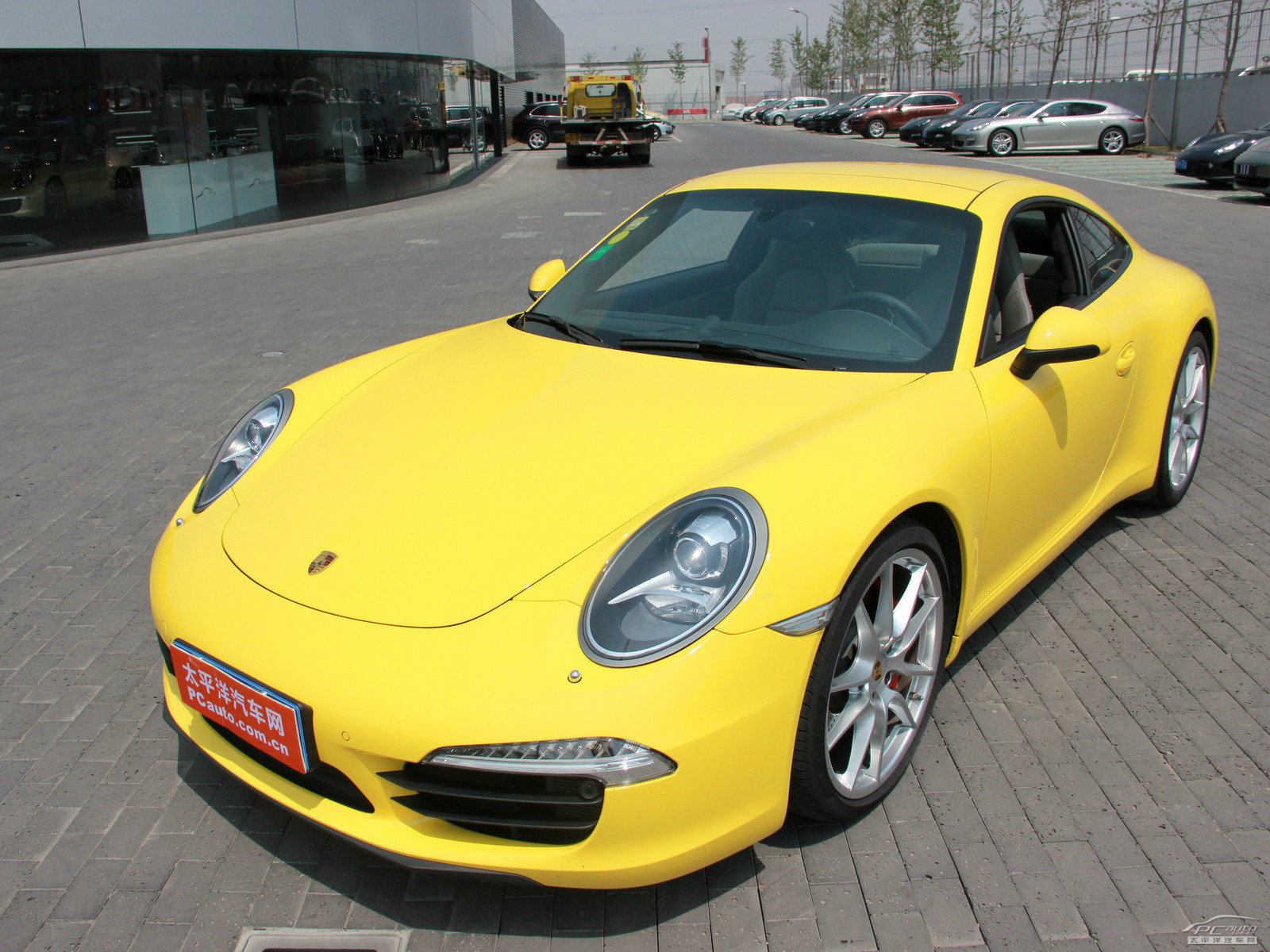 保時(shí)捷911外觀高清大圖