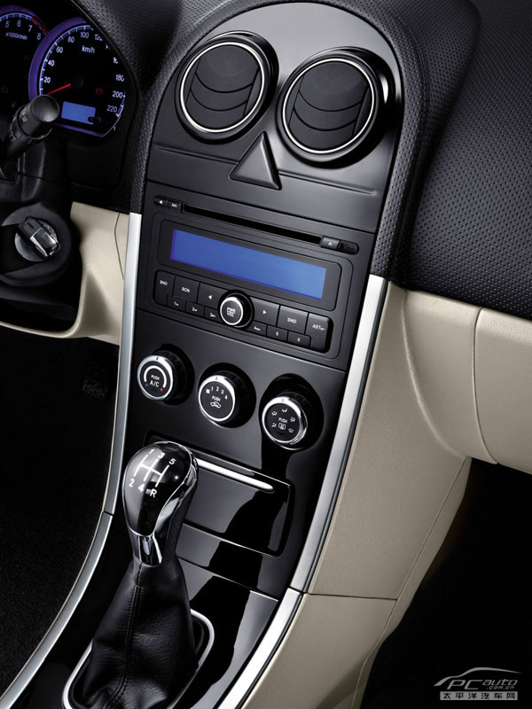 吉利SC3內(nèi)飾高清大圖