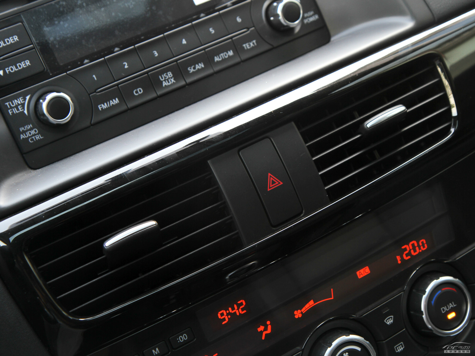 馬自達(dá)CX-5(海外)內(nèi)飾高清大圖