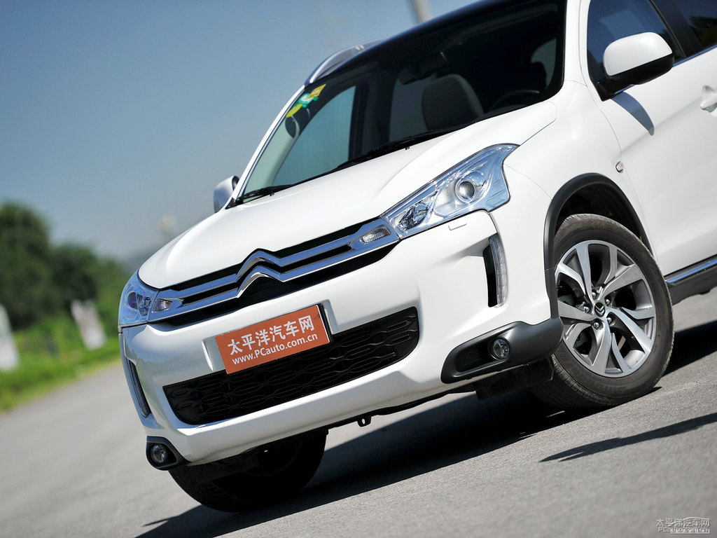 ѩFC4 AIRCROSS(M)^DƬ