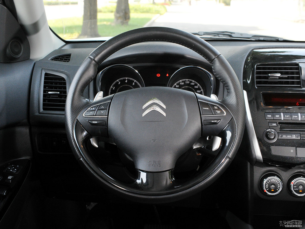 ѩFC4 AIRCROSS(M(jn))(ni)DƬ