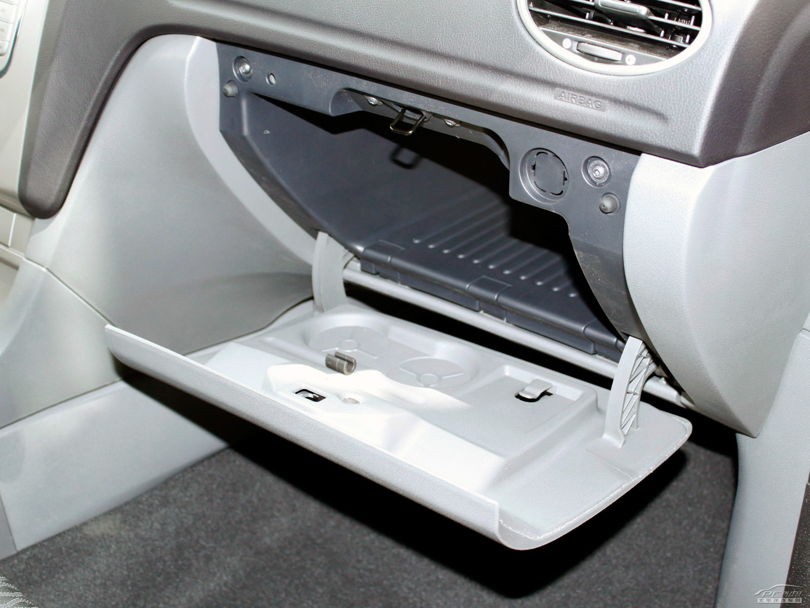 福克斯空間高清大圖