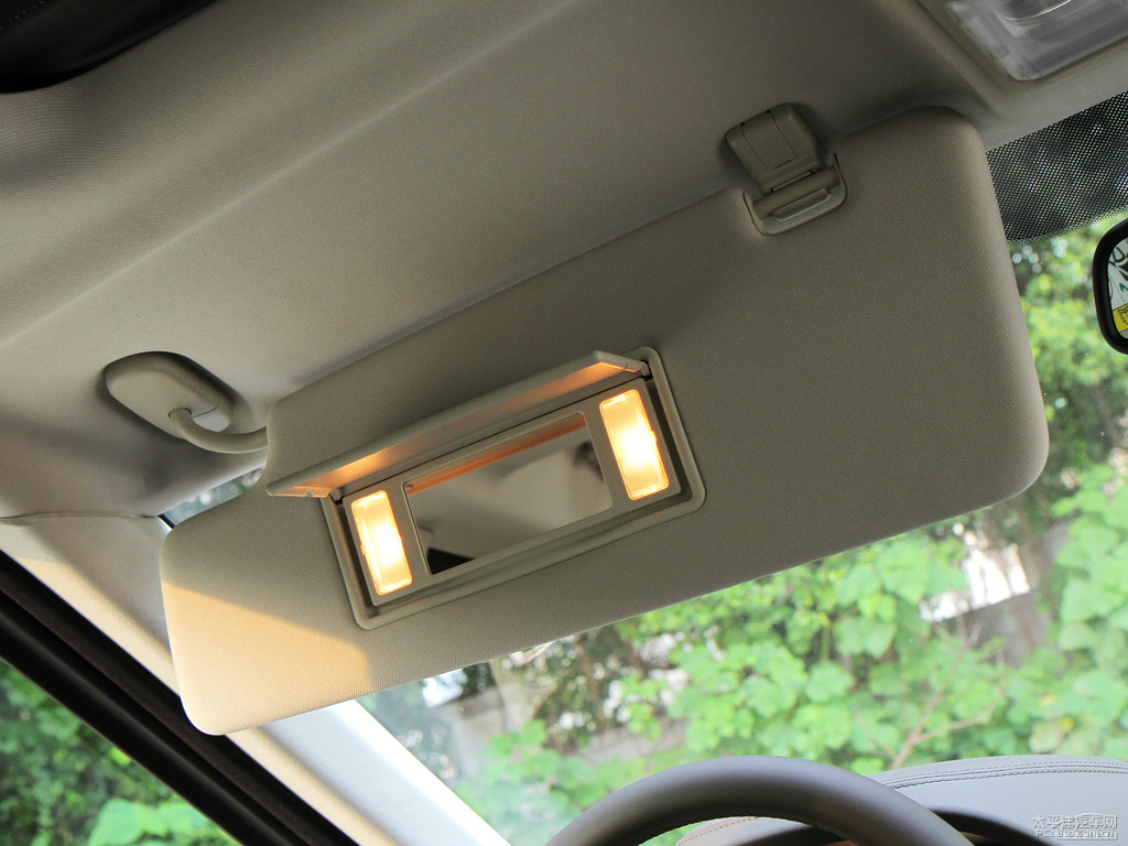 KTDڰl(f)F(xin)(ni)DƬ