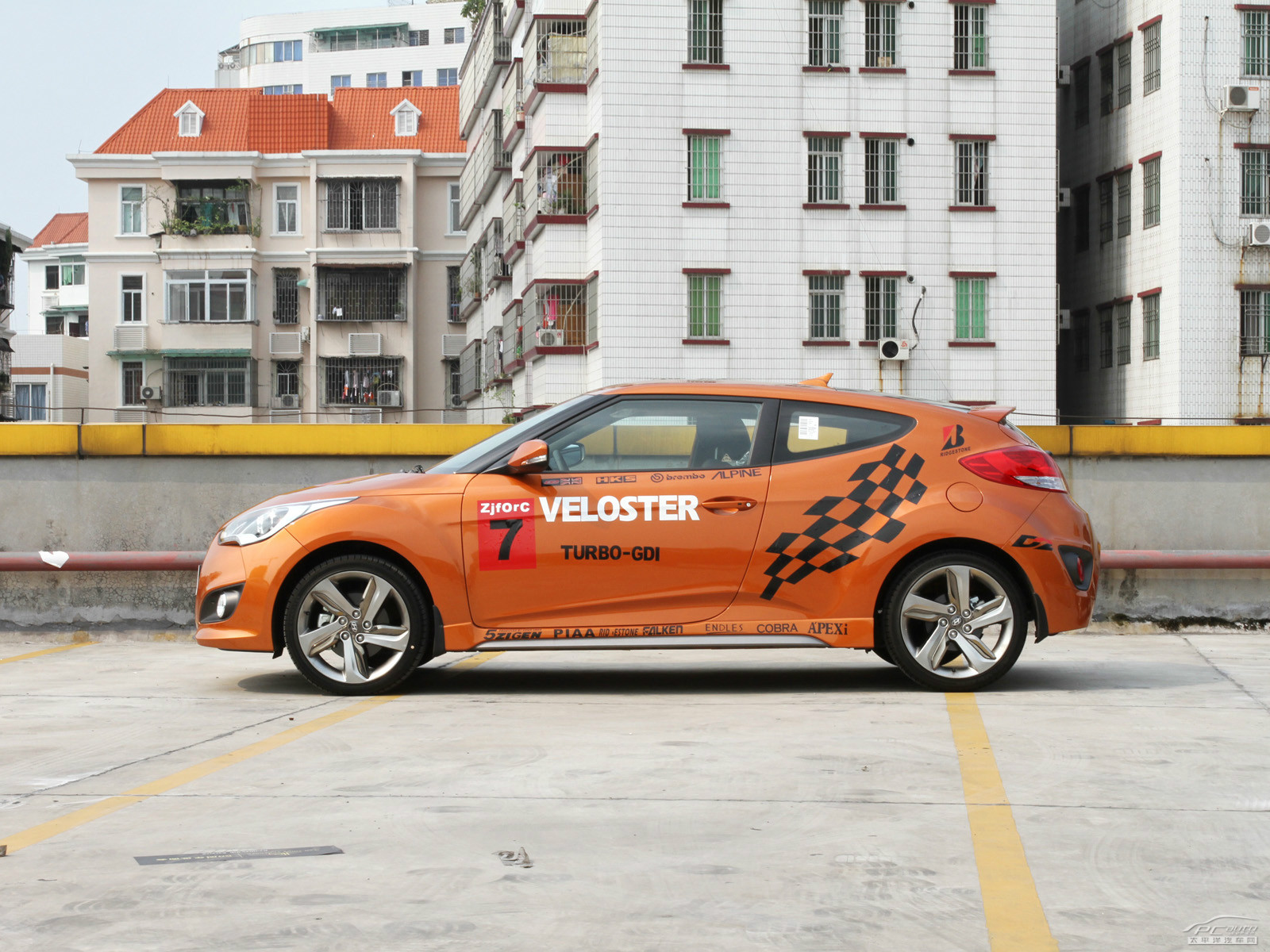 Veloster外觀高清大圖