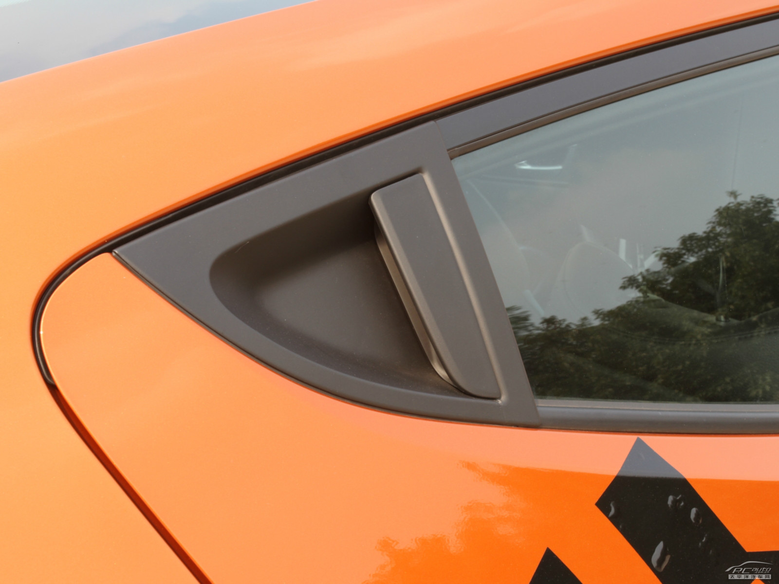 Veloster外觀高清大圖