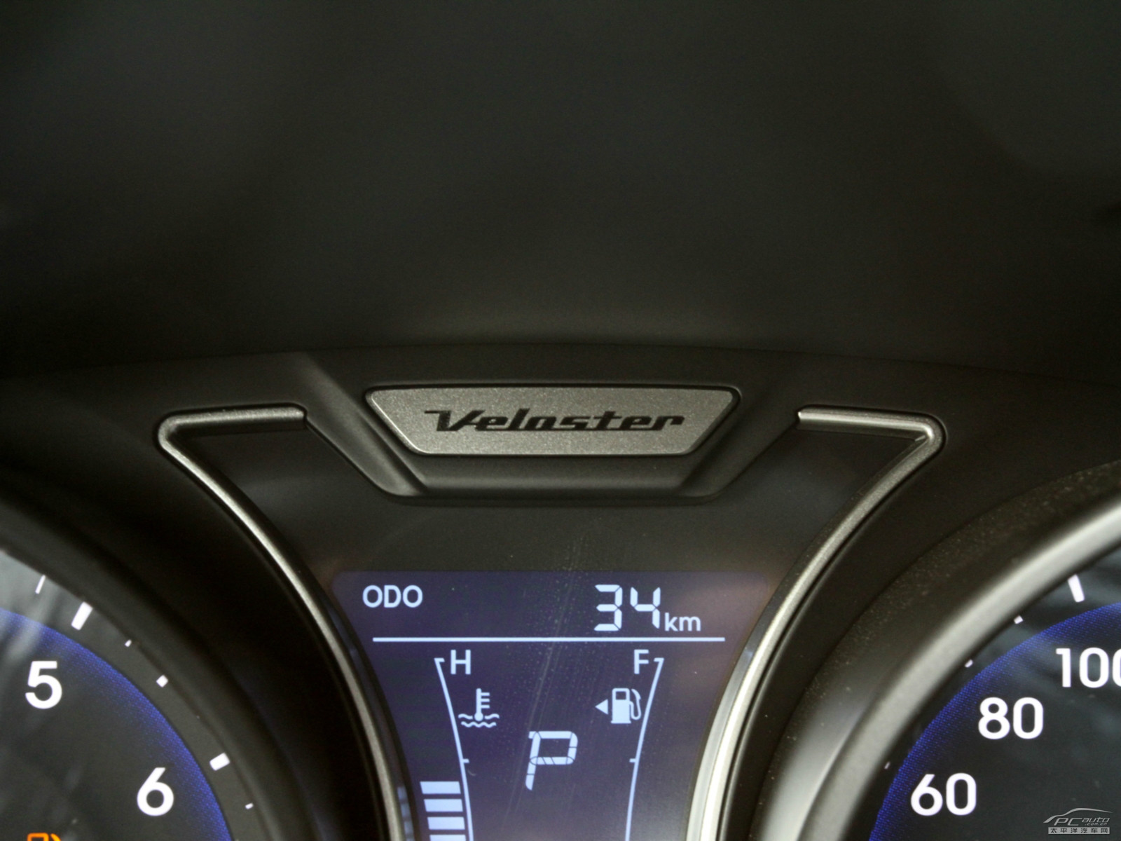 Veloster內(nèi)飾高清大圖