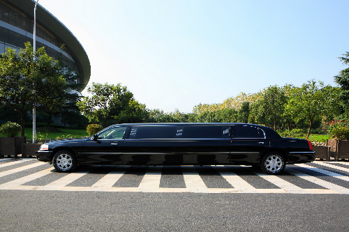 林肯加长礼宾车现车销售 详询021-60481265/021-54323369