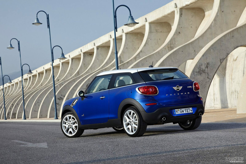 MINI COUNTRYMAN COUPEDƬ