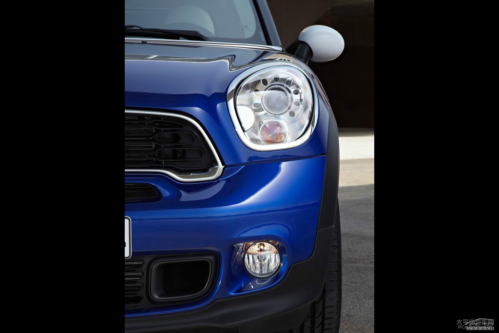 MINI COUNTRYMAN COUPEDƬ