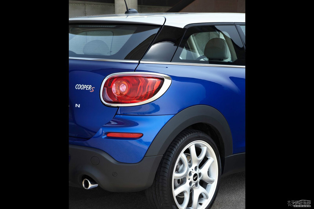 MINI COUNTRYMAN COUPEDƬ