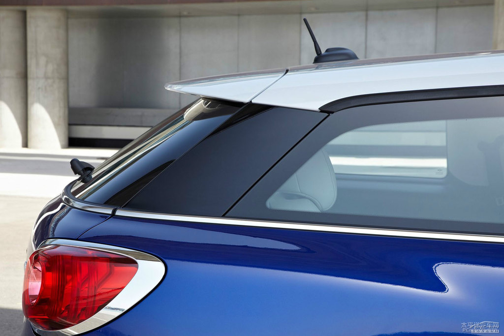 MINI COUNTRYMAN COUPEDƬ