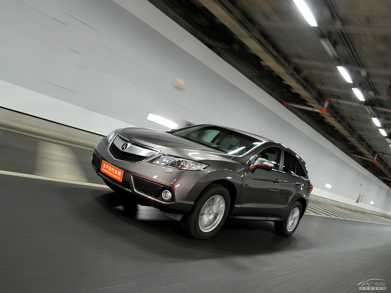 謳歌RDX(進(jìn)口)外觀高清大圖