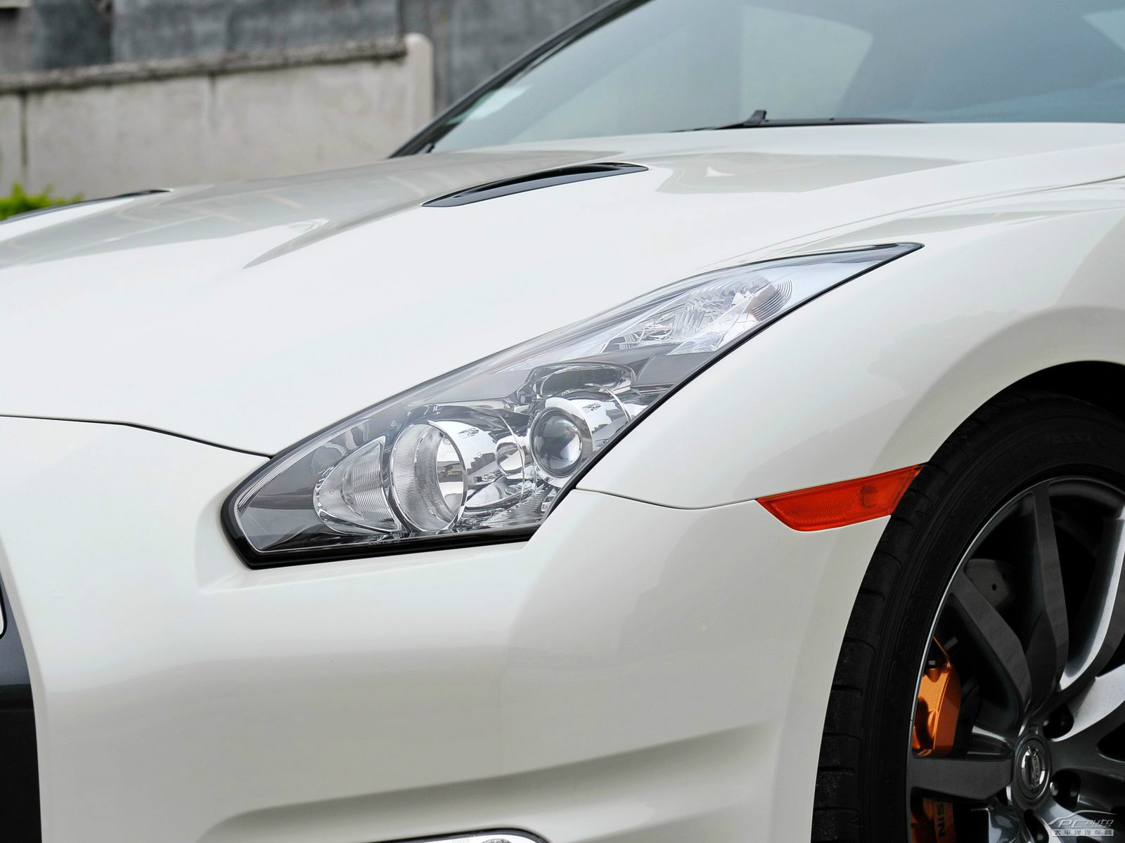 日產(chǎn)GT-R外觀高清大圖