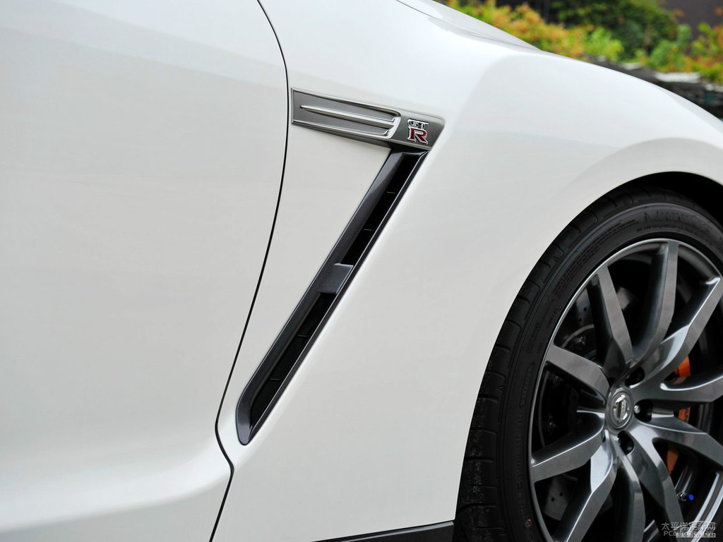 ծa(chn)GT-R^DƬ