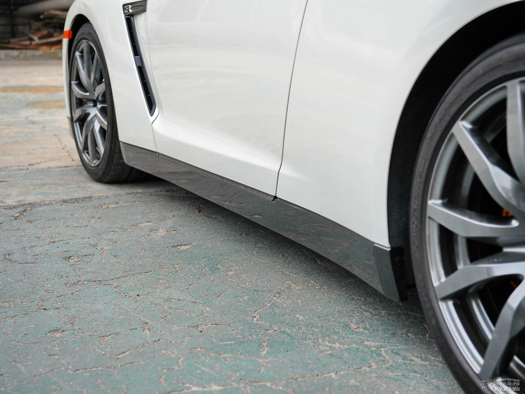 ծa(chn)GT-R^DƬ