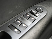 2012款 1.6L 手動風(fēng)尚型 2012款 1.6L 手動風(fēng)尚型