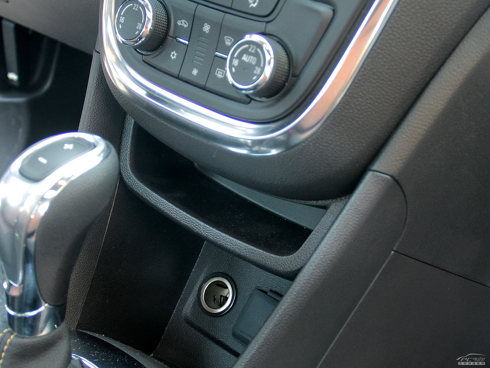 昂科拉空間高清大圖