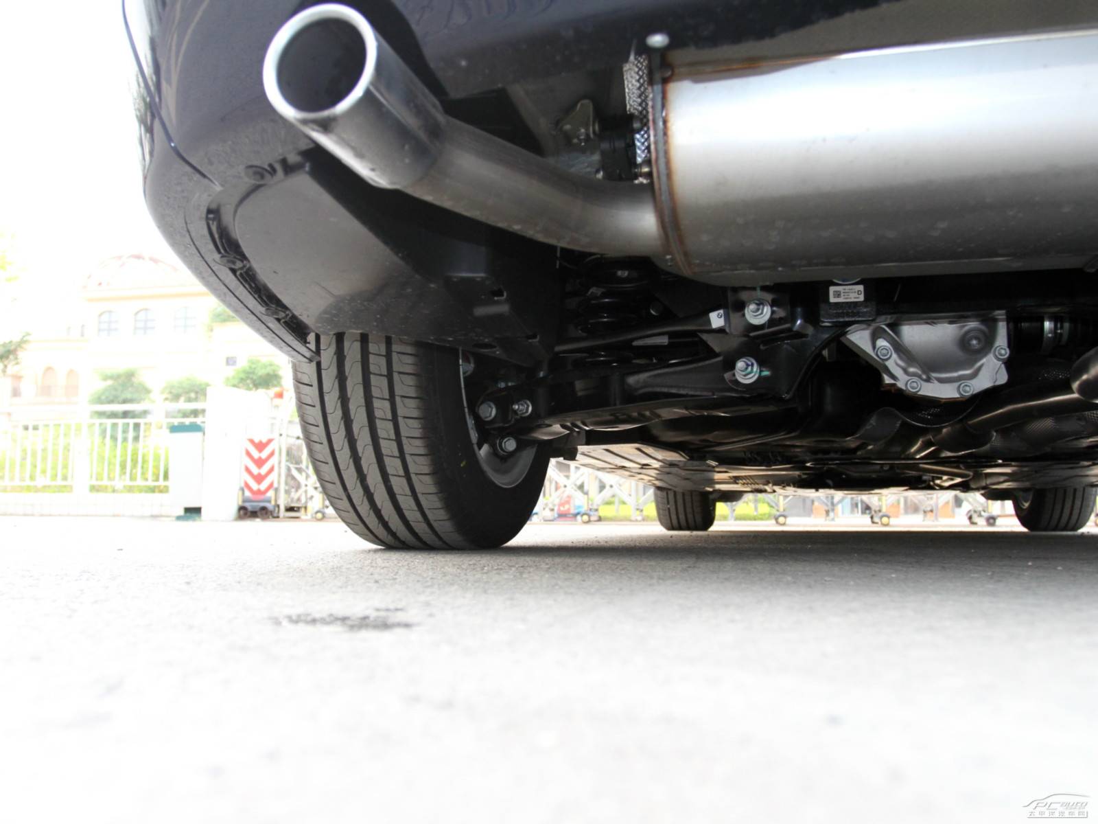 寶馬3系細節(jié)高清大圖