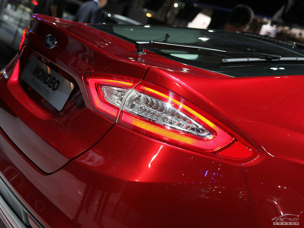 蒙迪歐(海外)外觀高清大圖