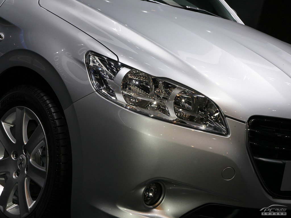 標致301(海外)外觀高清大圖