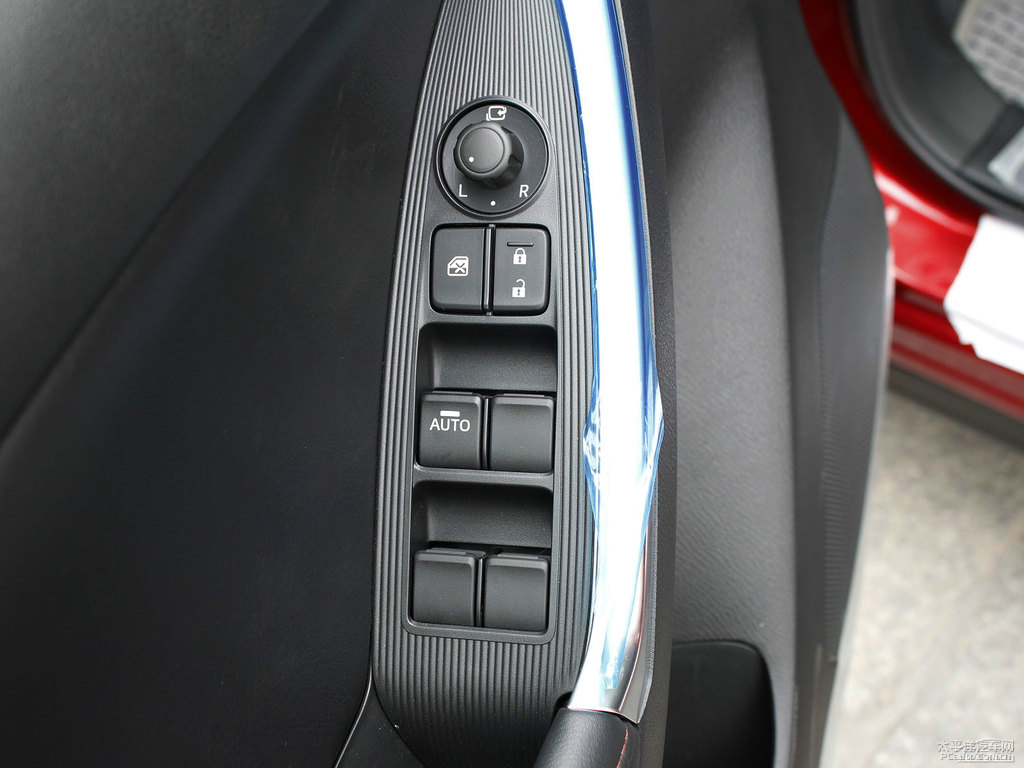 tR_(d)CX-5()܇(ni)DƬ