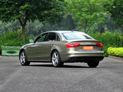 2013款 40 TFSI quattro運(yùn)動(dòng)型 2013款 40 TFSI quattro運(yùn)動(dòng)型