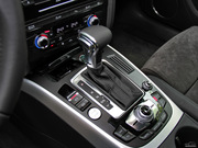 2013款 40 TFSI quattro運(yùn)動(dòng)型 2013款 40 TFSI quattro運(yùn)動(dòng)型