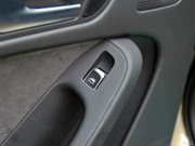 2013款 40 TFSI quattro運(yùn)動(dòng)型 2013款 40 TFSI quattro運(yùn)動(dòng)型