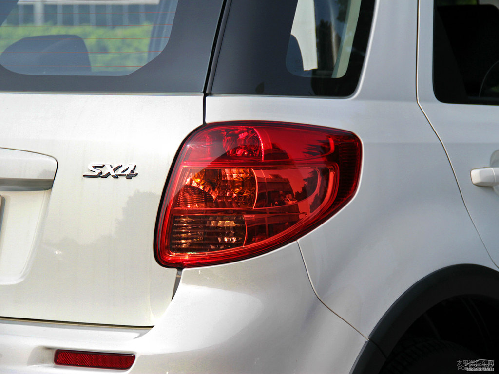 °Z(y)SX4^DƬ