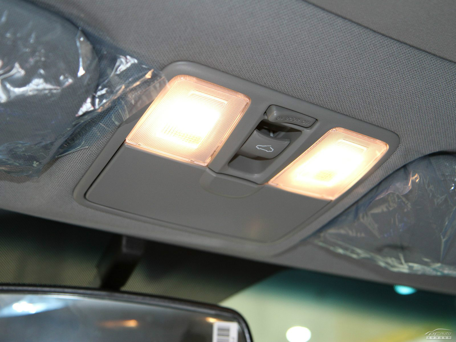 Veloster內飾高清大圖