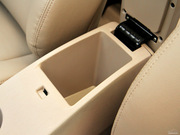 2012款 1.8L 手動 兩驅(qū)精英型  2012款 1.8L 手動 兩驅(qū)精英型
