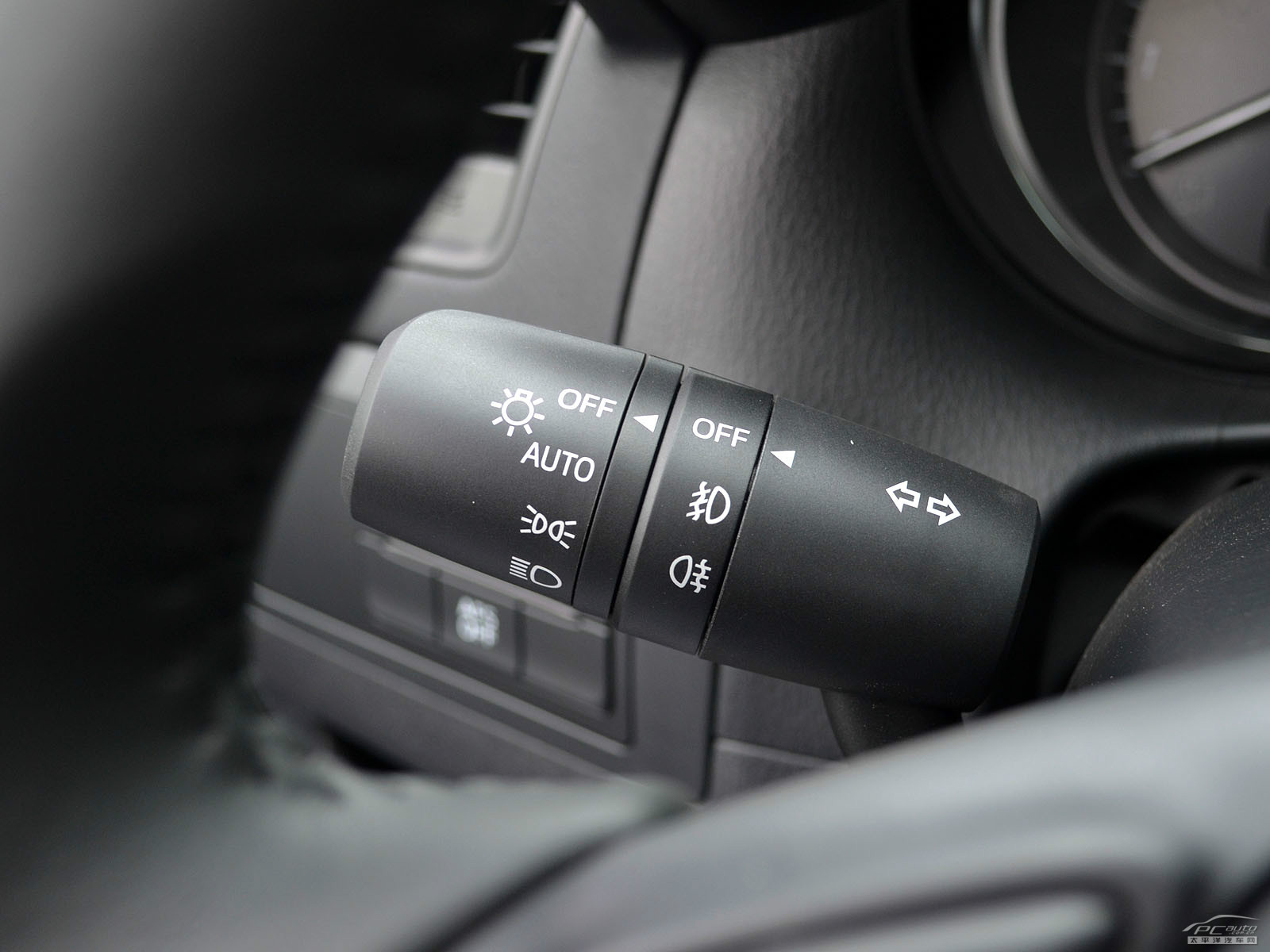 馬自達(dá)CX-5(海外)內(nèi)飾高清大圖