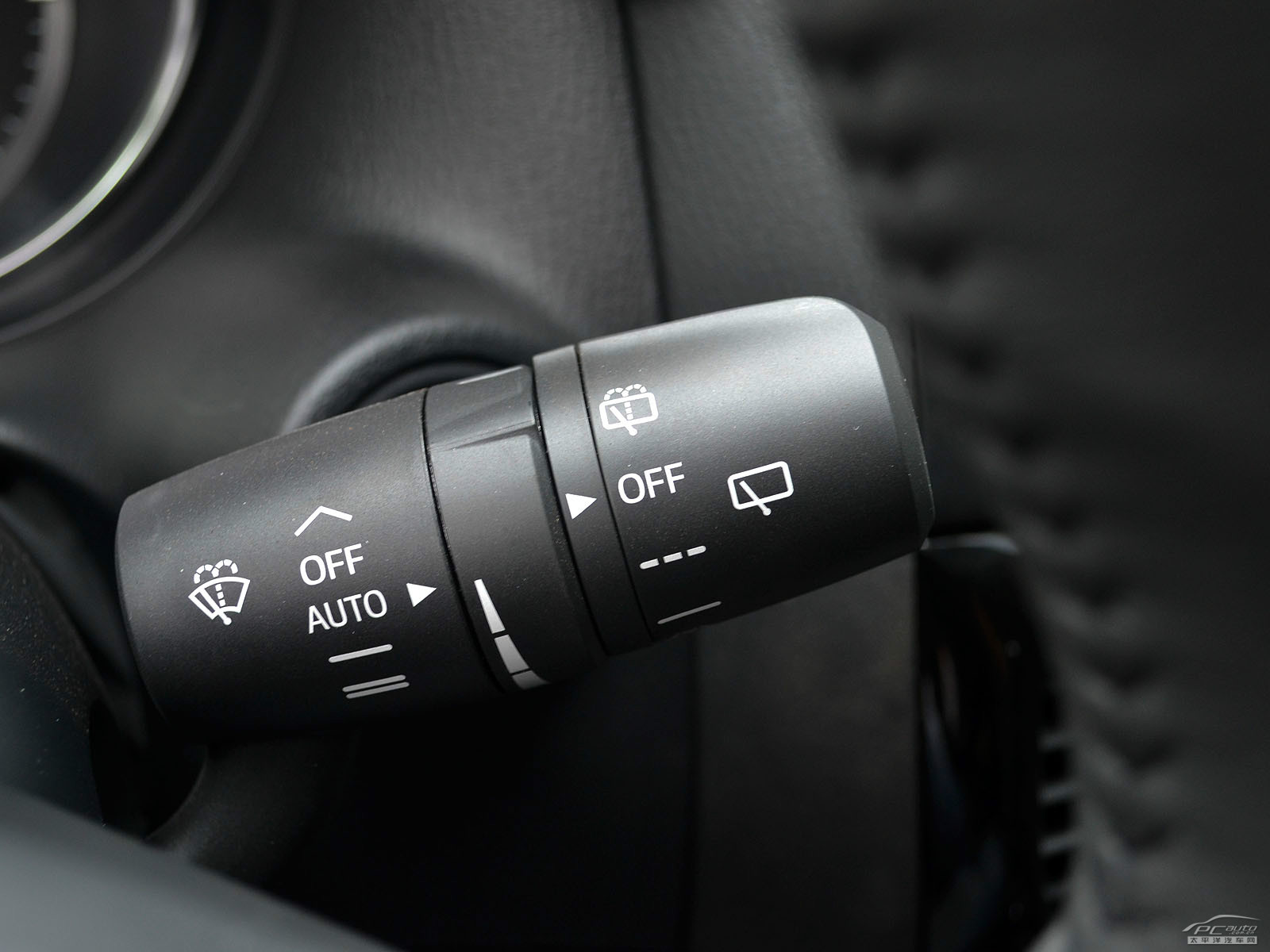 馬自達(dá)CX-5(海外)內(nèi)飾高清大圖