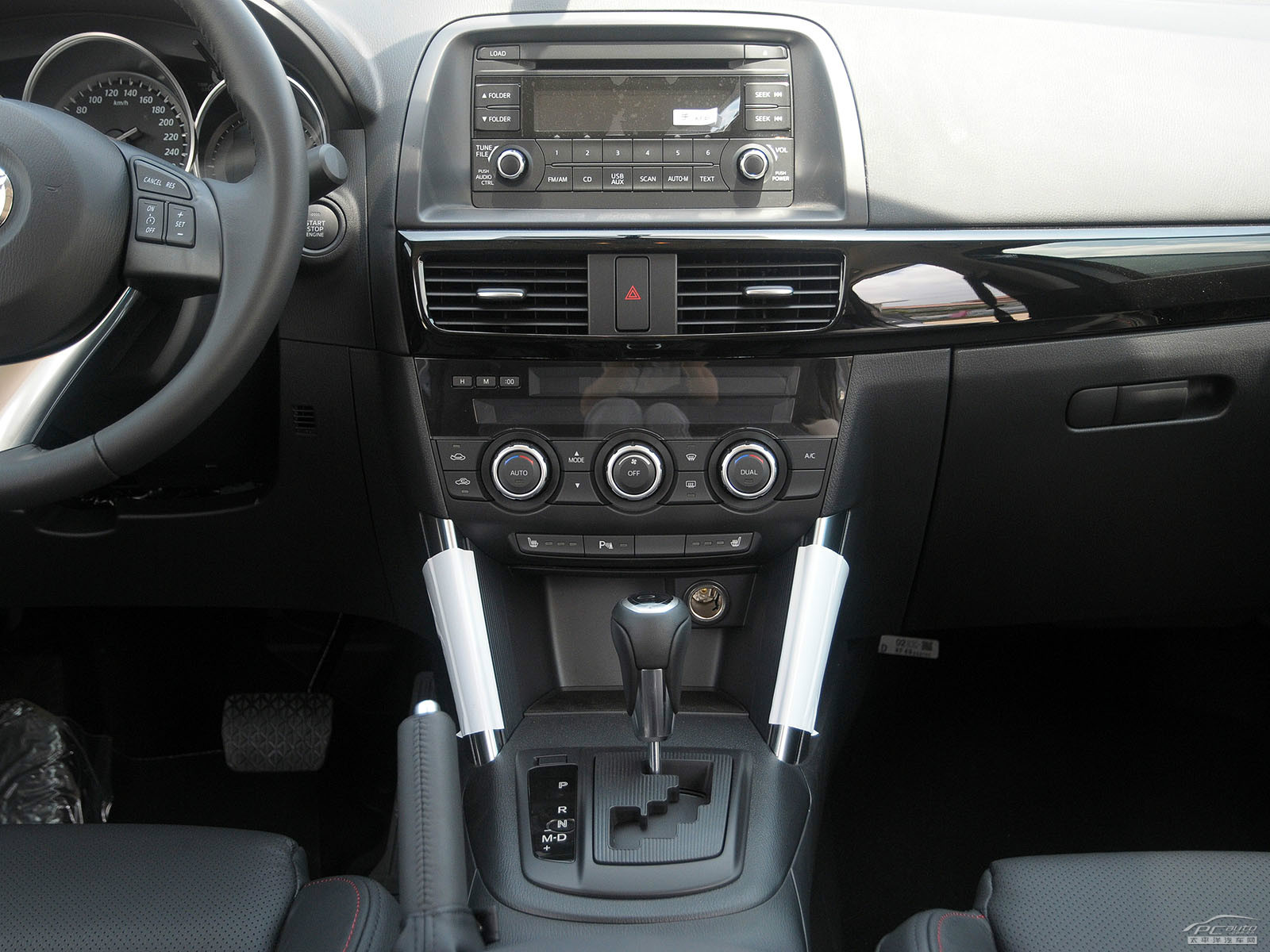 馬自達(dá)CX-5(海外)內(nèi)飾高清大圖