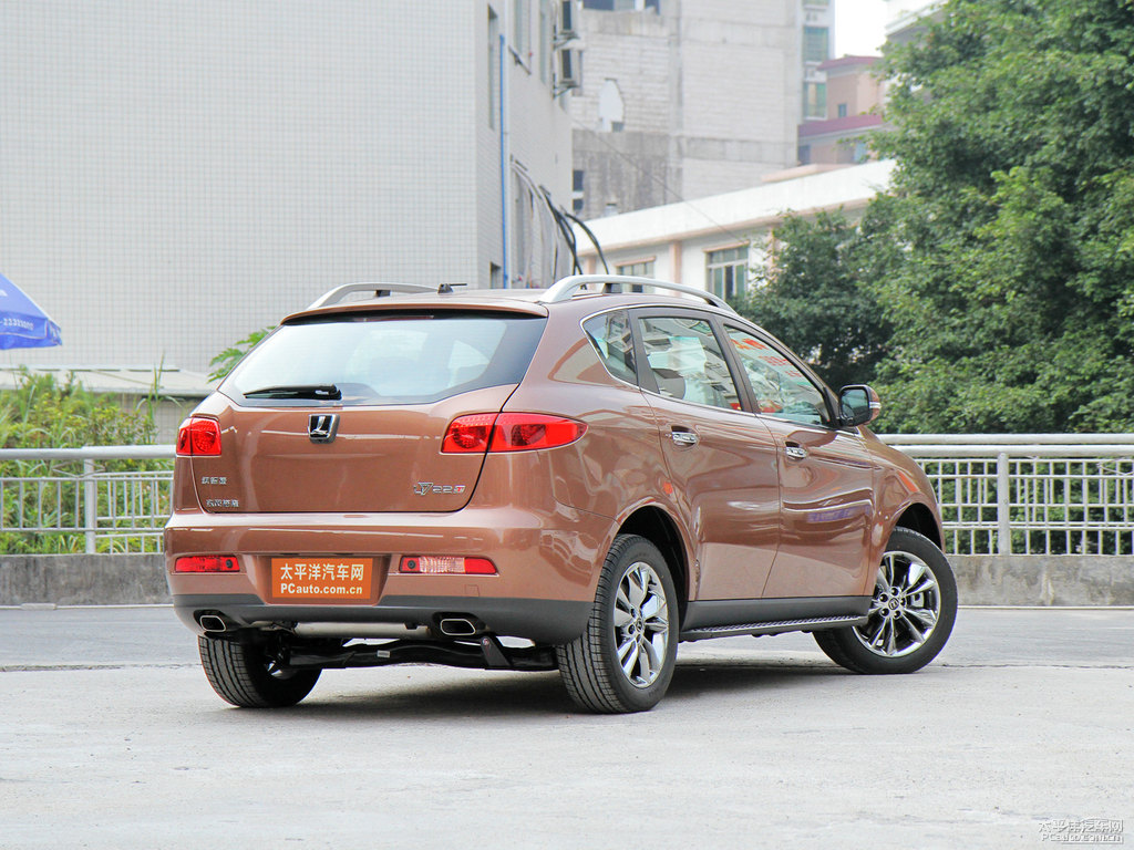 Kȼ{ǽݴ7 SUV܇^^DƬ