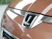 2013 2.2T hâ ǻ (q)