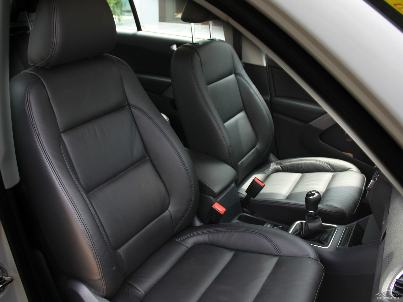 途觀內(nèi)飾高清大圖